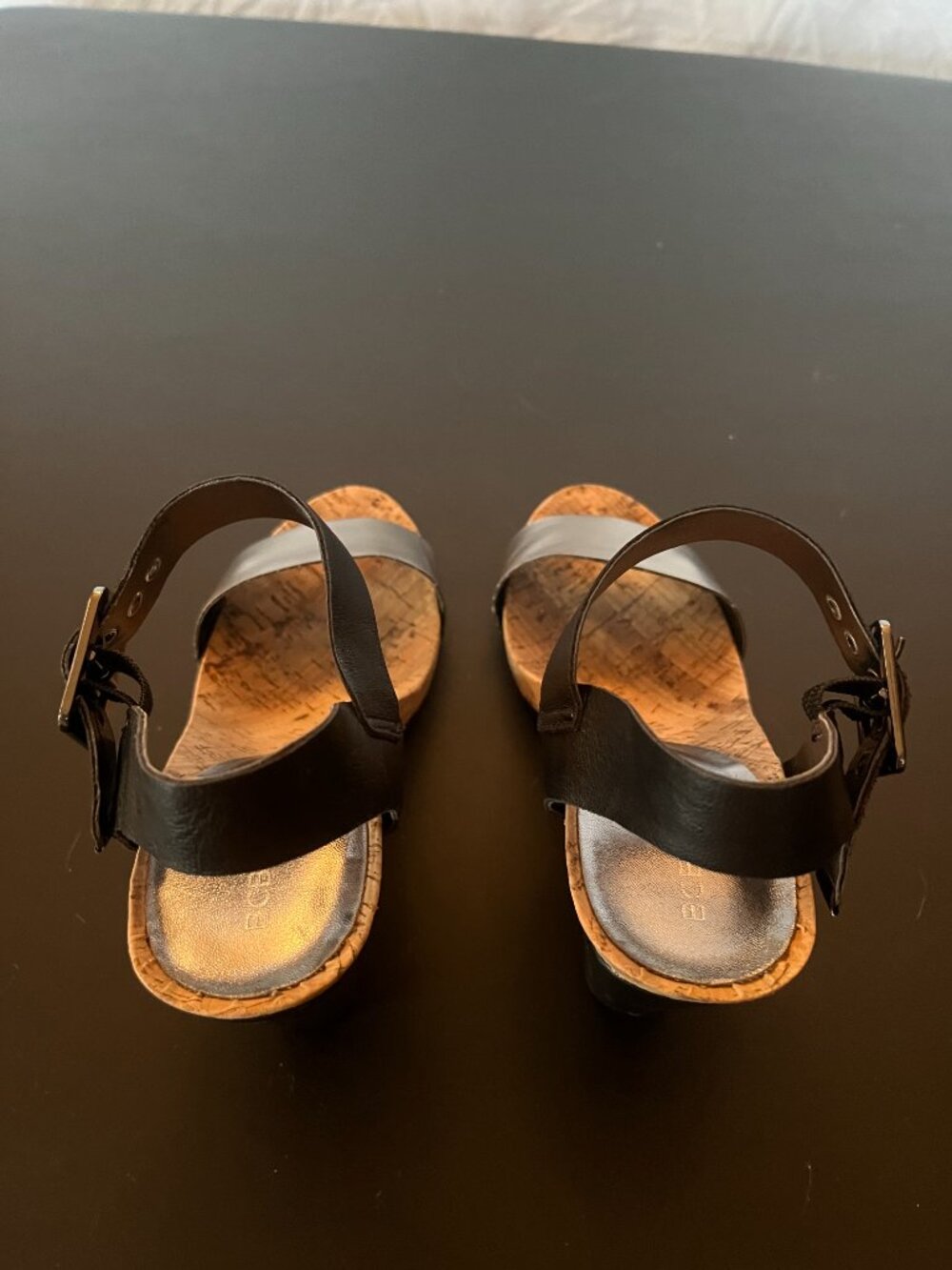 BCBG Size 8M Brown and Black Heels - Picture 3 of 5